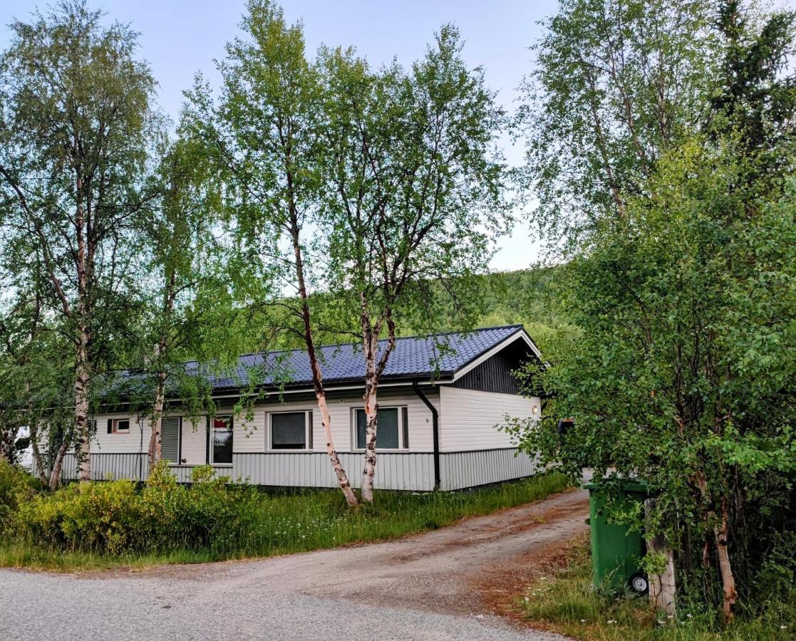 Maggala Apartments Utsjok Eksteriør bilde